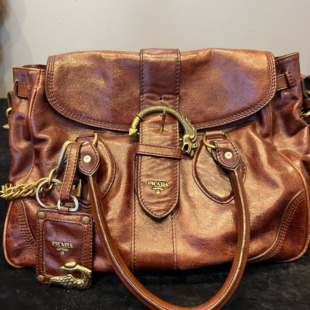 Leather PRADA handbag, excellent condition. Purchased in Italy.
